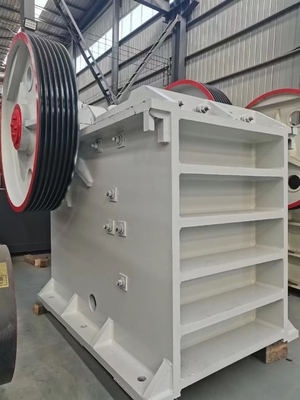 110Kw চোয়াল টাইপ রক ক্রাশার উচ্চ ক্ষমতা PE750*1060 380V স্টোন শঙ্কু পেষণকারী মেশিন