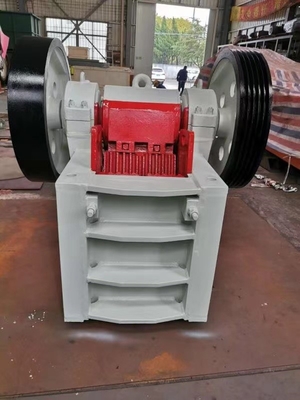 15Kw চোয়াল পেষণকারী মেশিন 5-20 TPH মাইনিং স্মল স্কেল রক ক্রাশার PE250*400