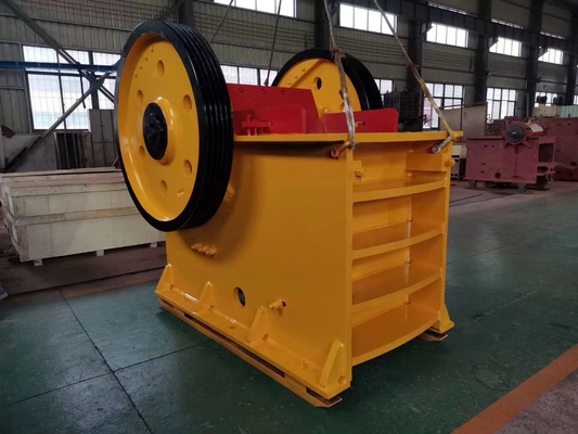 55Kw হার্ড গ্রানাইট ছোট রক ক্রাশিং মেশিন PE500*750 হলুদ সাদা