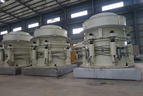 HPT300 হাইড্রোলিক শঙ্কু পেষণকারী পাথর পেষণকারী খনি এবং খনির এলাকায় ব্যবহৃত