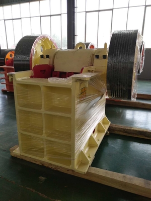 বেলেপাথর রক ছোট চোয়াল রক পেষণকারী মেশিন 50 - 100TPH