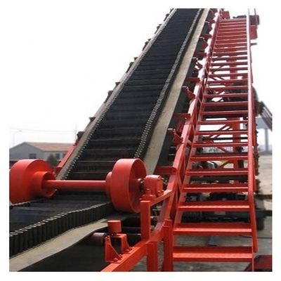 পোর্টেবল আনত স্থানান্তর বেল্ট পরিবাহক 650mm 800mm 440V হালকা খাড়া